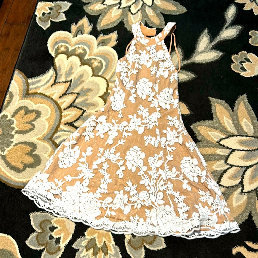 Dress- Backless